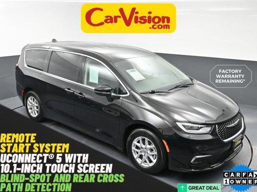 2024 Chrysler Pacifica Touring-L