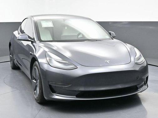 2022 Tesla Model 3 Base