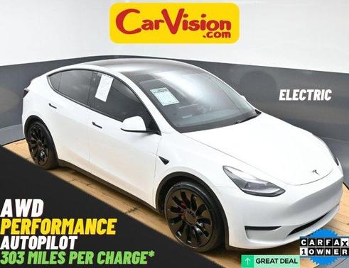 Pearl White Multi 2022 Tesla Model Y Performance