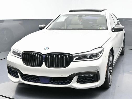 2016 BMW 750 i xDrive