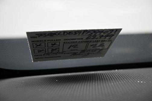 2023 Tesla Model X Base