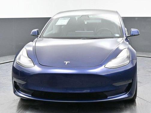 2022 Tesla Model 3 Base