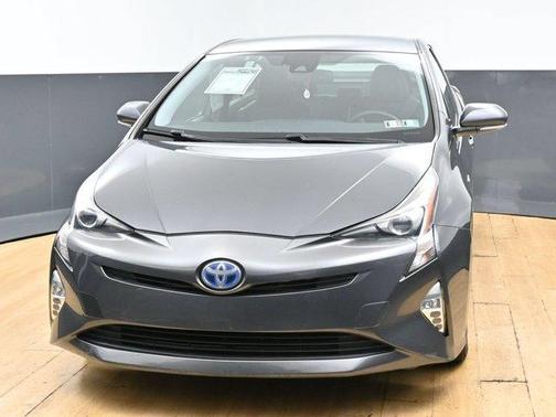 Magnetic Gray Metallic 2017 Toyota Prius Four Touring