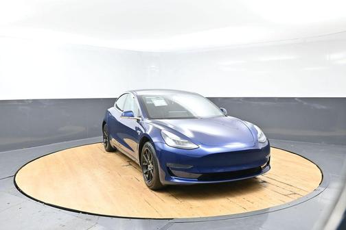 Blue 2018 Tesla Model 3 Long Range