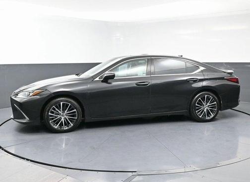 2024 Lexus ES 300h 300H
