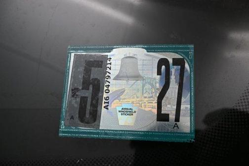 Pure White 2023 Volkswagen ID.4 Pro