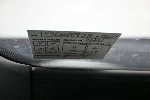 Pure White 2023 Volkswagen ID.4 Pro