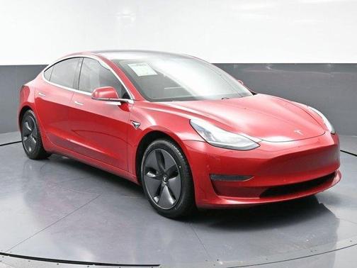 2019 Tesla Model 3 Standard Range Plus