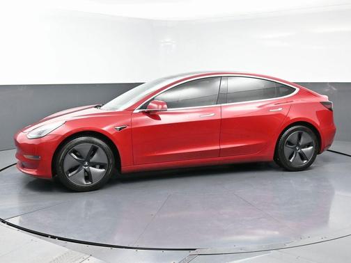 2019 Tesla Model 3 Standard Range Plus