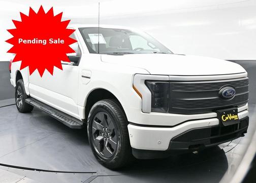2022 Ford F-150 Lightning LARIAT