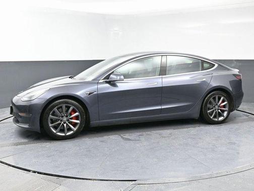 2018 Tesla Model 3 Performance