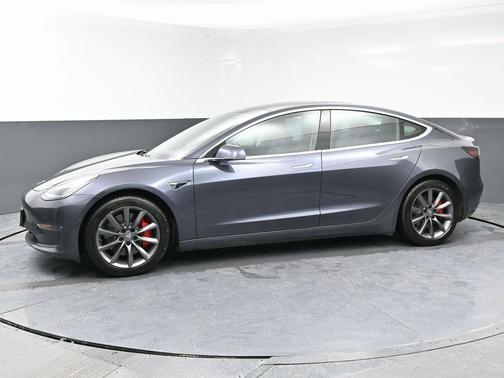 2018 Tesla Model 3 Performance