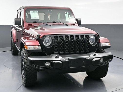 2021 Jeep Gladiator Sport