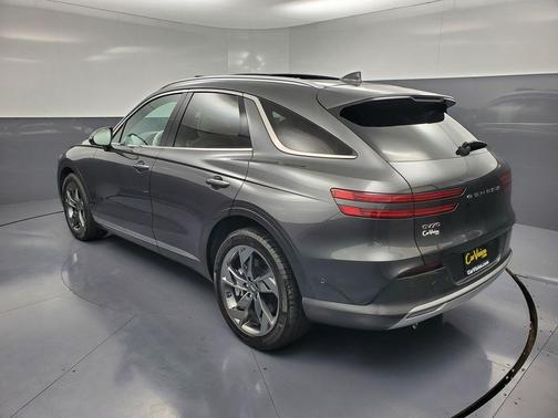 2023 Genesis Electrified GV70 Advanced