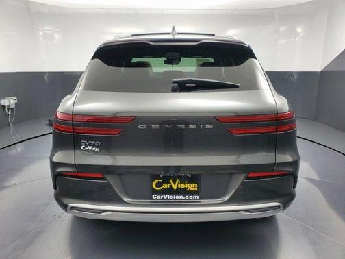2023 Genesis Electrified GV70 Advanced