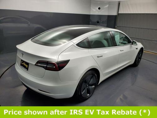 2020 Tesla Model 3 Standard Range Plus