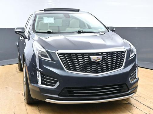 Wilder Metallic 2021 Cadillac XT5 Premium Luxury