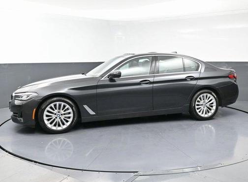 2022 BMW 530 i xDrive