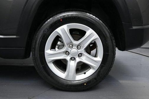 2023 Jeep Compass Sport