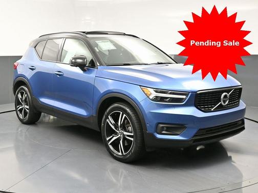 2019 Volvo XC40 T5 R-Design