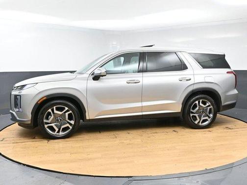 Silver 2025 Hyundai PALISADE SEL Premium