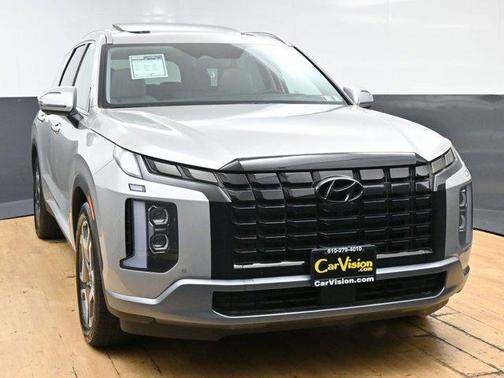 Silver 2025 Hyundai PALISADE SEL Premium