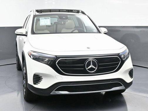 2022 Mercedes-Benz EQB 350 Base 4MATIC