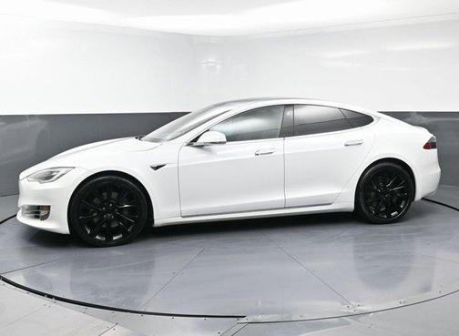 2021 Tesla Model S Long Range