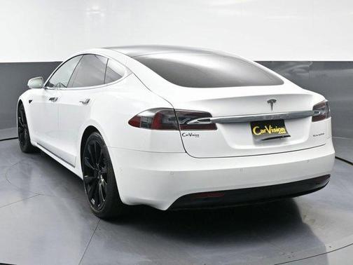 2021 Tesla Model S Long Range