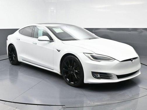2021 Tesla Model S Long Range