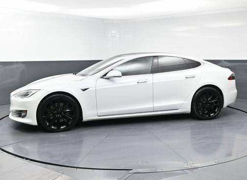 2021 Tesla Model S Long Range
