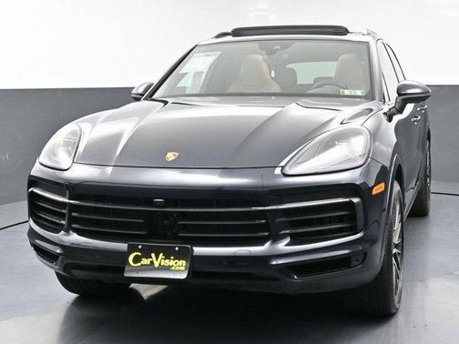 2023 Porsche Cayenne Platinum Edition