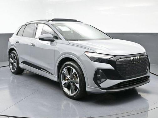 2024 Audi Q4 e-tron 55 quattro Premium
