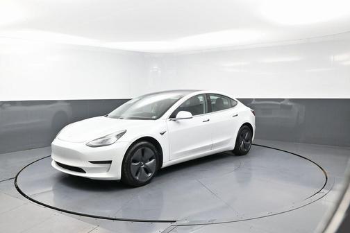 2019 Tesla Model 3 STANDAR PLUS