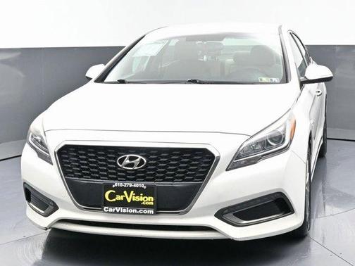 2016 Hyundai SONATA Hybrid SE