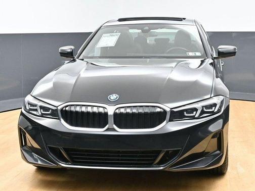 2023 BMW 330e xDrive