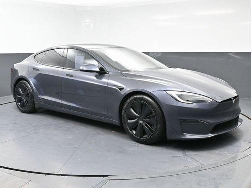 2022 Tesla Model S Base