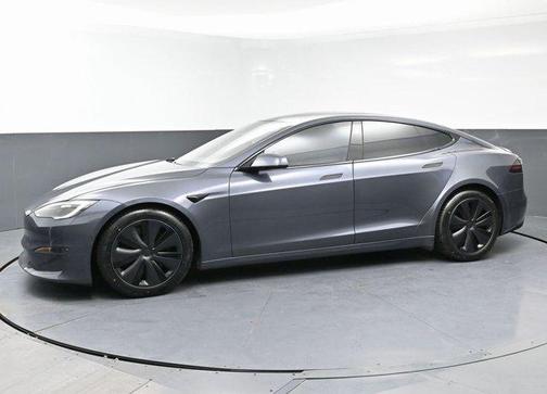 2022 Tesla Model S Base