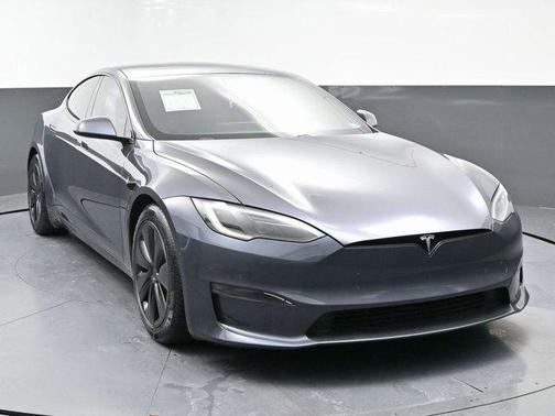 2022 Tesla Model S Base