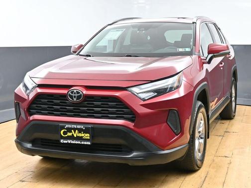 Pearl 2023 Toyota RAV4 XLE
