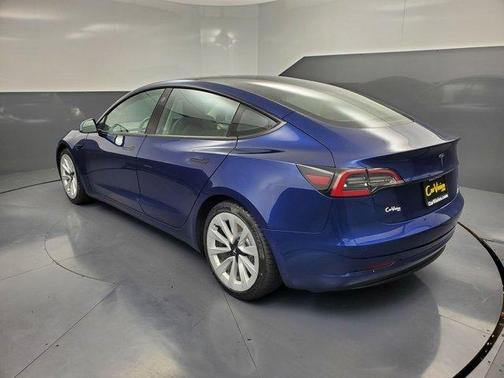 2022 Tesla Model 3 Base