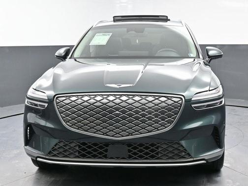 2024 Genesis Electrified GV70 Advanced