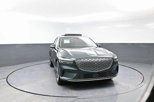 2024 Genesis Electrified GV70 Advanced