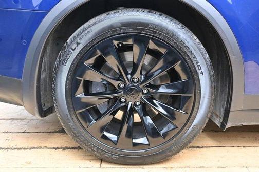 Deep Blue Metallic 2017 Tesla Model X 90D