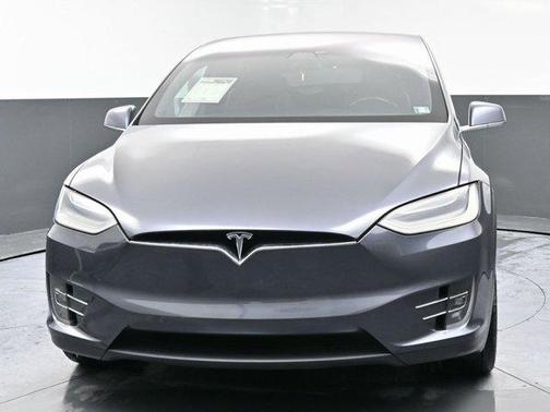 2020 Tesla Model X Long Range