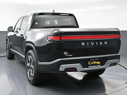 2022 Rivian R1T Adventure Package