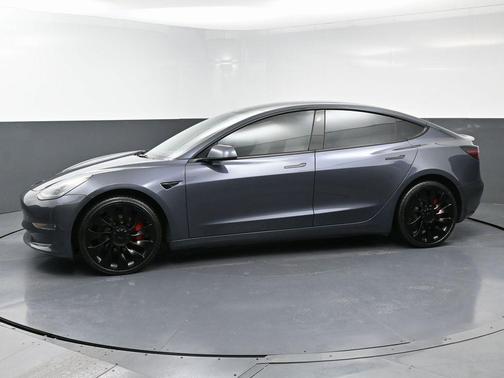 2023 Tesla Model 3 Performance