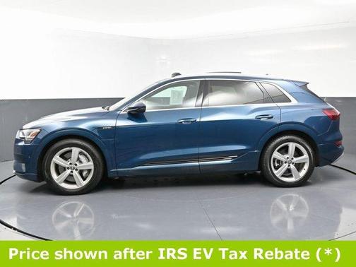2019 Audi e-tron Premium Plus