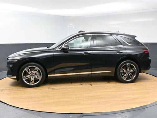 Vik Black 2023 Genesis Electrified GV70 Advanced
