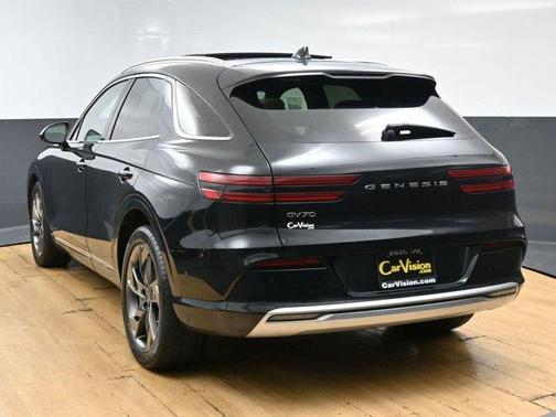Vik Black 2023 Genesis Electrified GV70 Advanced